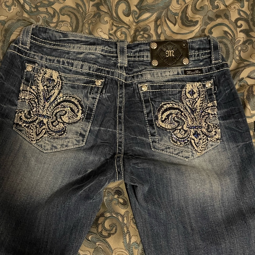 Miss Me Boot cut Jeans size 31.